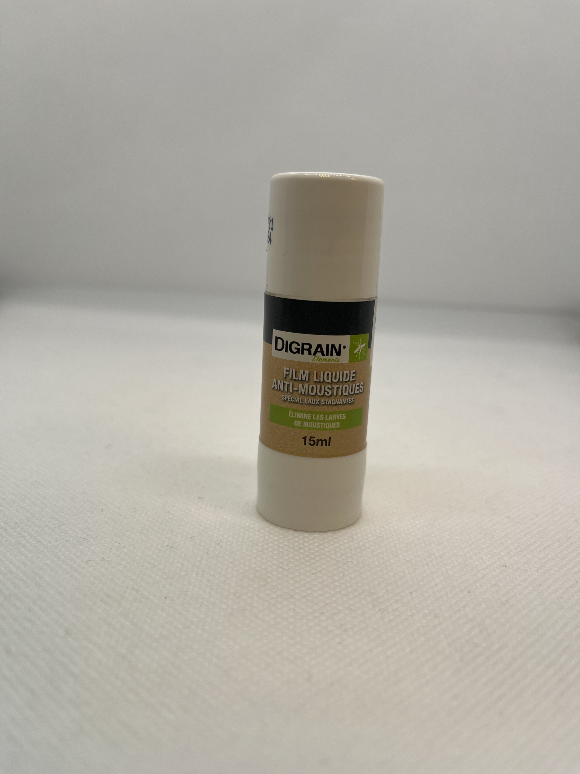 Film liquide anti-moustiques